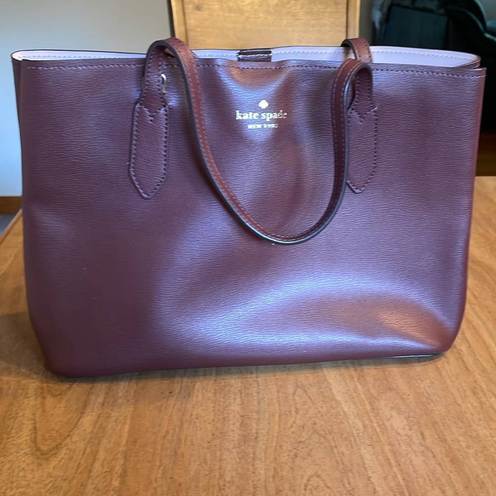Kate Spade Tote ♠️ Size sm/md.